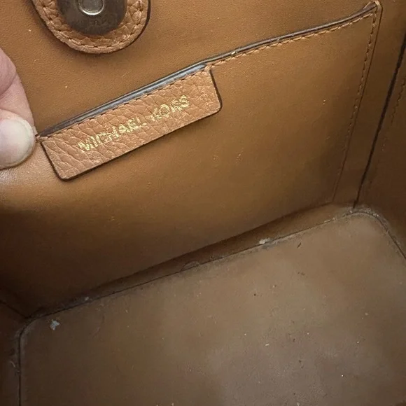 Michael Kors Tricolor Leather Gemma Small Tote Bag - Picture 15 of 16